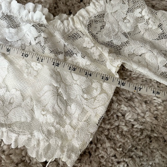 Cream/ivory 2-pc beach, backyard, destination wedding. - Picture 3 of 5